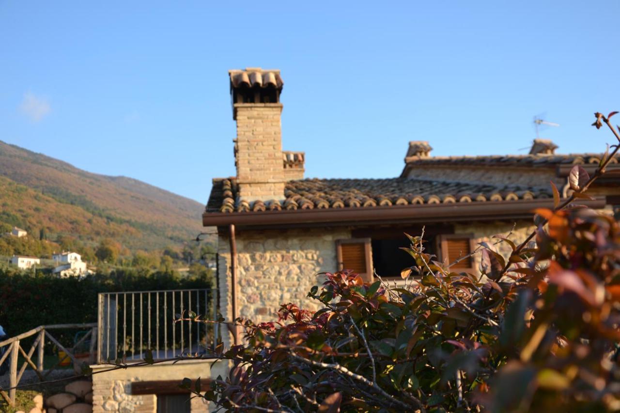 Locazione Turistica Villa Delle Rose Asís Exterior foto